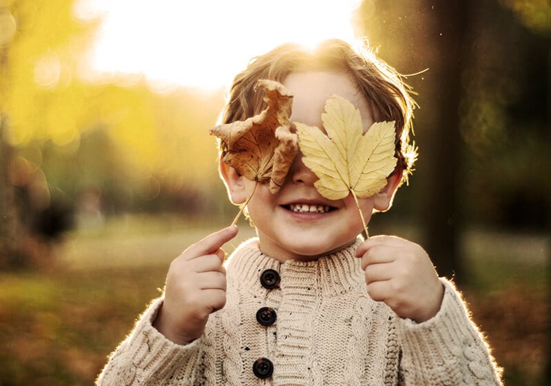 Boy_autumn_childcare