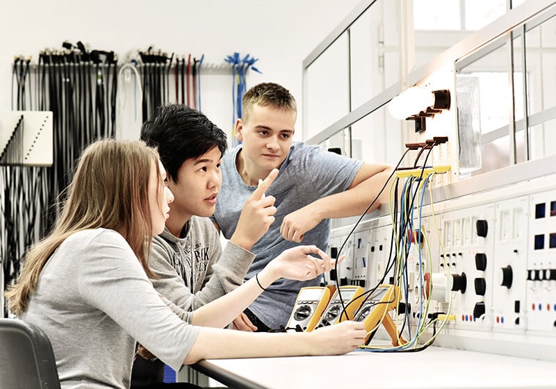 Vocational school_students