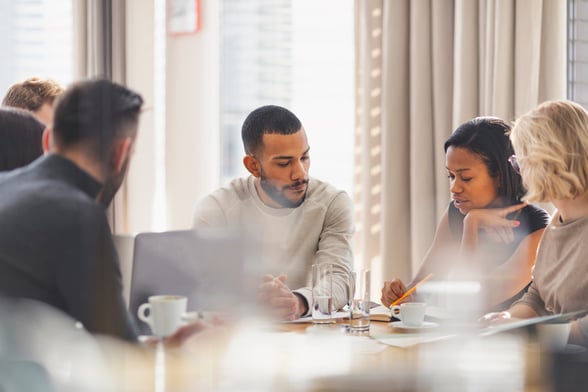 Hazu – die visuelle KI-Lernplattform für Schulen und Unternehmen